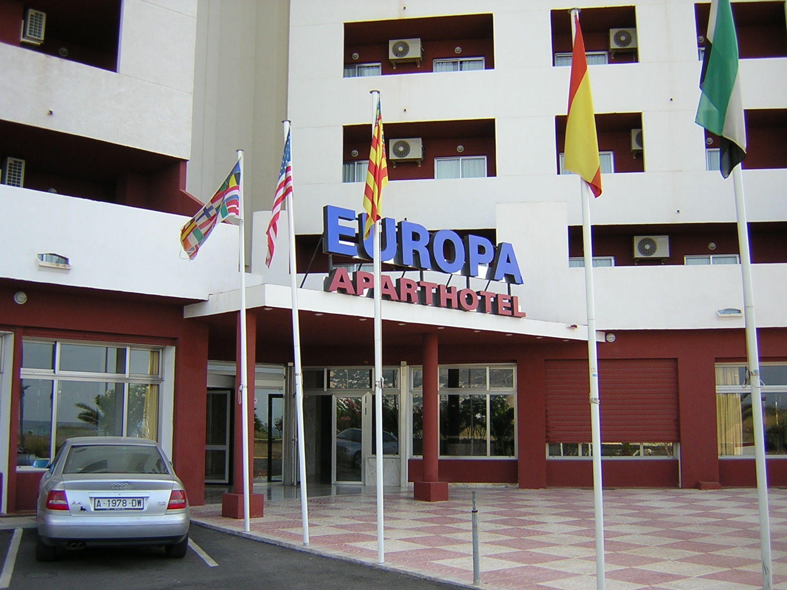 Отель Port Europa Кальпе Экстерьер фото